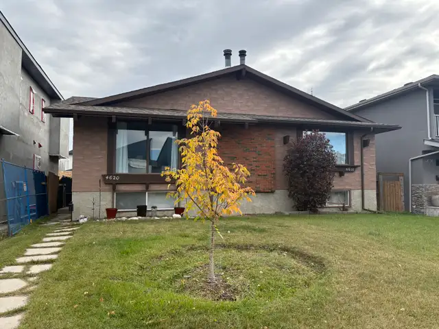 Full Side Duplex in Bowness