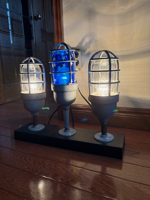 SPECIAL EVENT LIGHT | Holiday, Event & Seasonal | Hamilton | Free local ...