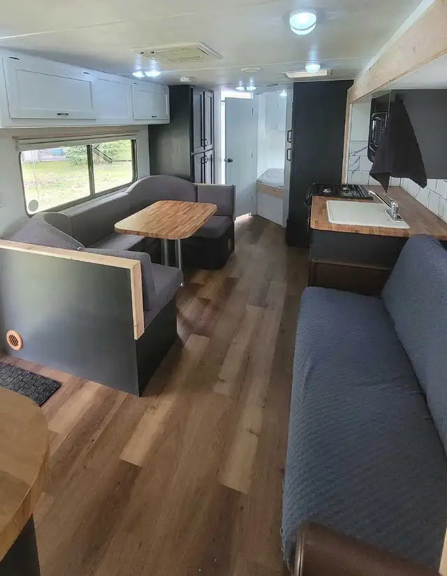 2013 travel trailer in Travel Trailers & Campers in Quesnel - Image 5