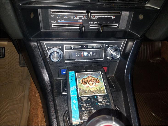DATSUN 8-TRACK PLAYER    (nos) in Other Parts & Accessories in Saskatoon - Image 2