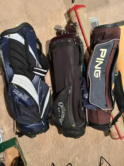 Golf Bags for sale; check the details below, View more