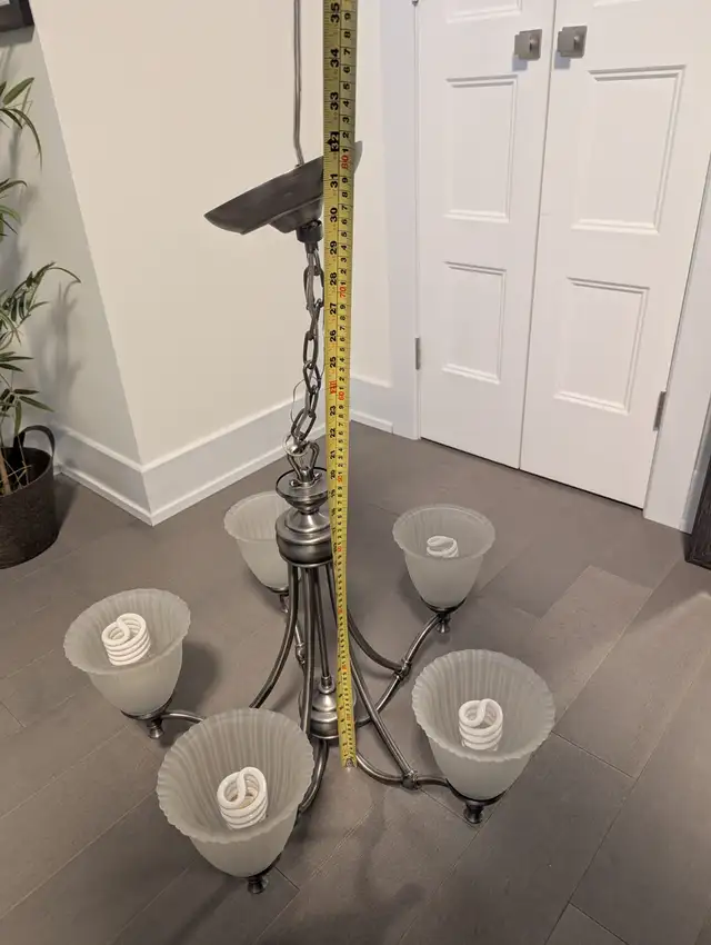 Luminaire suspendu à 5 lumières – Fini nickel brossé in Indoor Lighting & Fans in City of Montréal - Image 7