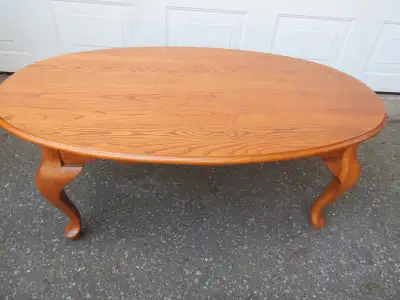vintage oak oval coffee table Queen Anne legs.... like new, View more