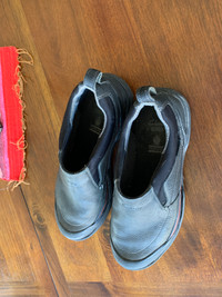 Size 10 Mens Clark black waterproof dress shoes