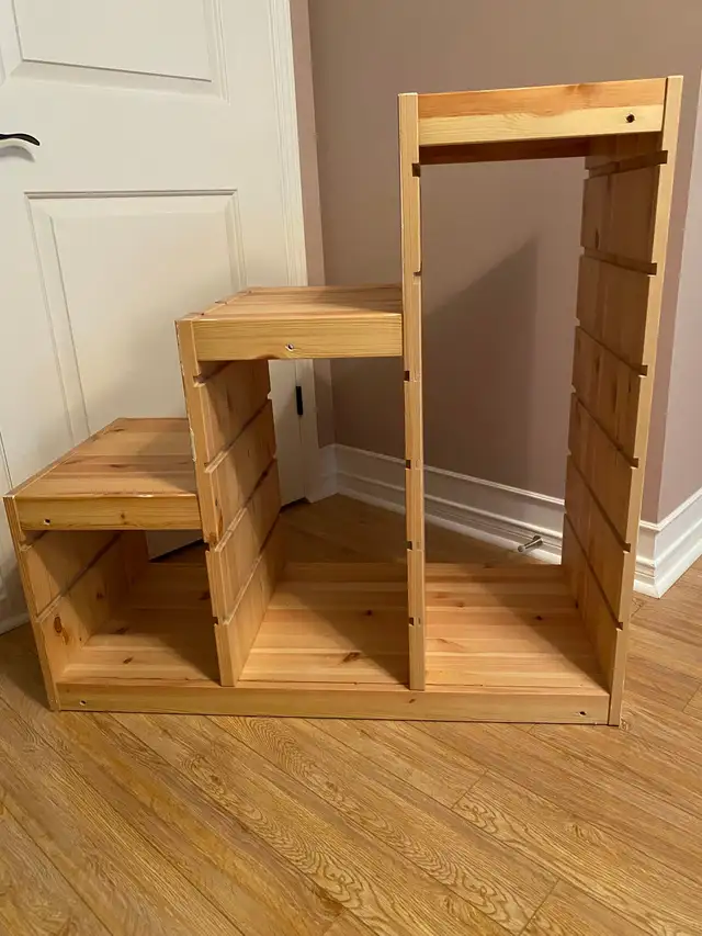 Ikea shelf units in Bookcases & Shelving Units in Ottawa - Image 2