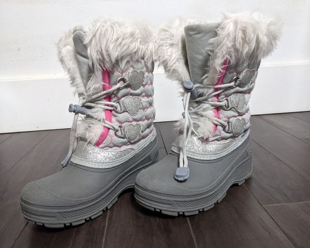 Winter Boots Size 11 in Clothing - 5T in Mississauga / Peel Region