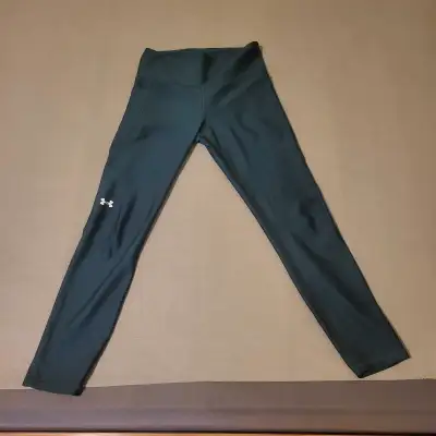 UnderArmour athletic bottoms, View more