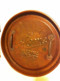 Vintage Acme lid
