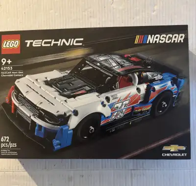 Rev up your engines with this Lego Technic Nascar Next Gen Chevrolet Camaro set, model 42153, featur...