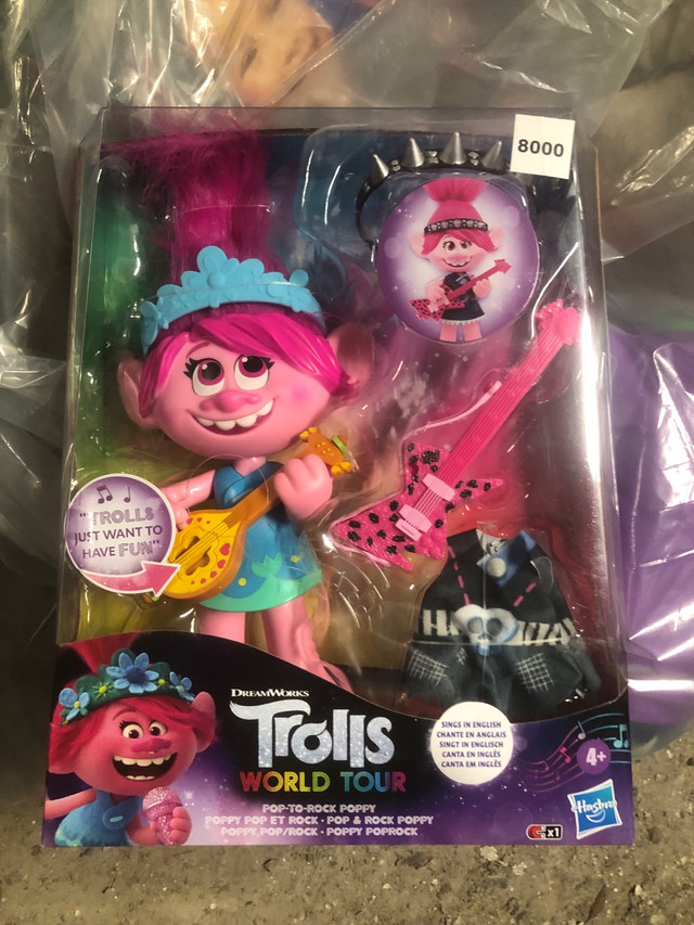 Trolls World Tour Pop-to-Rock Poppy in Toys & Games in Mississauga / Peel Region