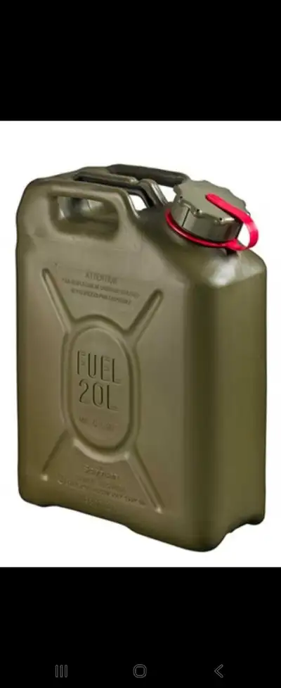Lost - Looking to recover( 2) 20L Gas cans Olive Green 1 Yellow ring cap 1 Red ring cap (has a flamm...