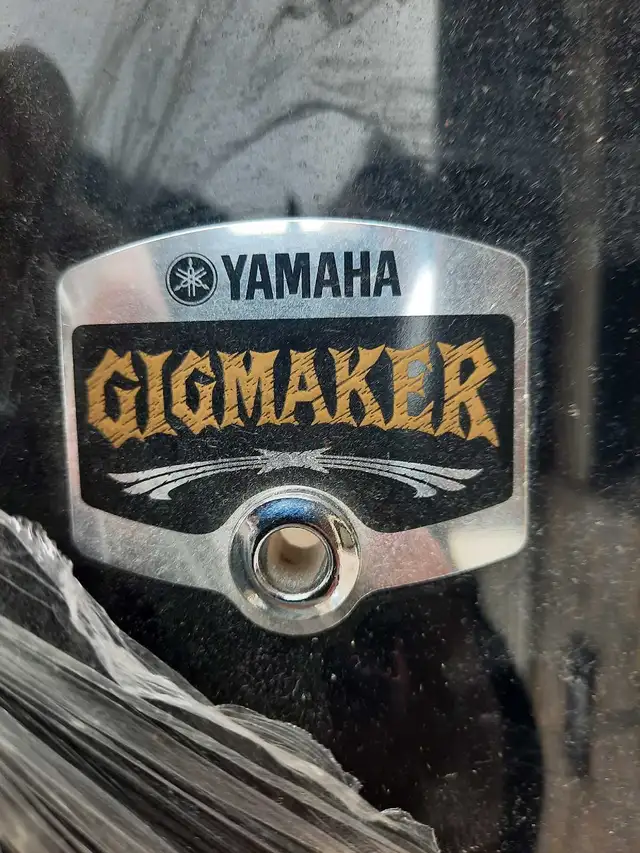 Yamaha Drum Set. in Drums & Percussion in City of Toronto - Image 2