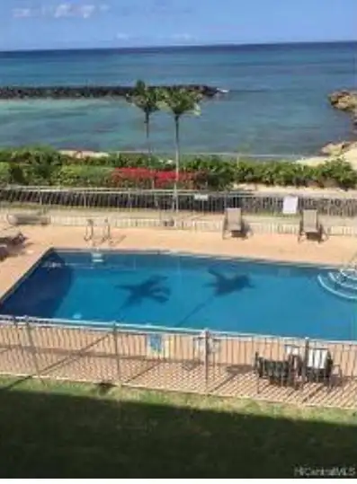 1 BED/1 BATH OCEAN FRONT CONDO on OAHU w/ AMAZING SUNSETS in Hawaii in Canada - Image 9