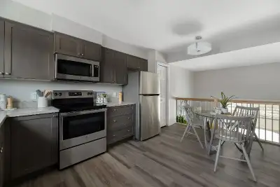 Rent today at Hangingstone Point! Call us 780.920.9929 Newly built, 3 bedroom, 1.5 bath townhomes of...