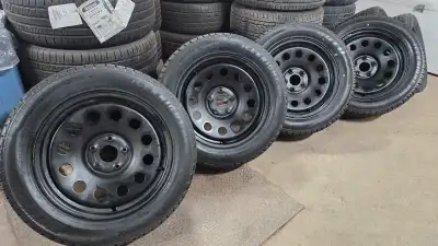 New boto 275 55 20 winters on steel wheels and New tpms sensors. Installation available.