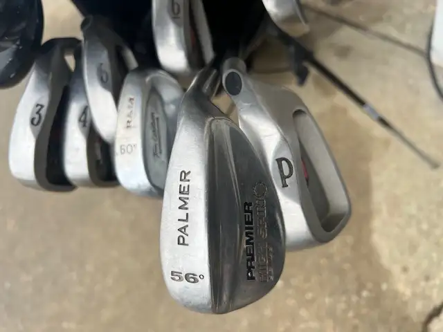 Men's RH golf clubs and bag in Golf in Edmonton - Image 9