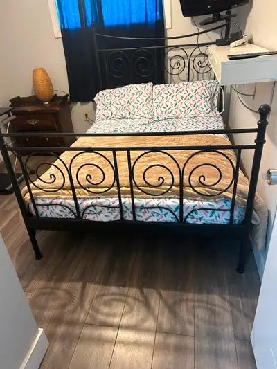 Room for rent $675 Millwoods DD $400