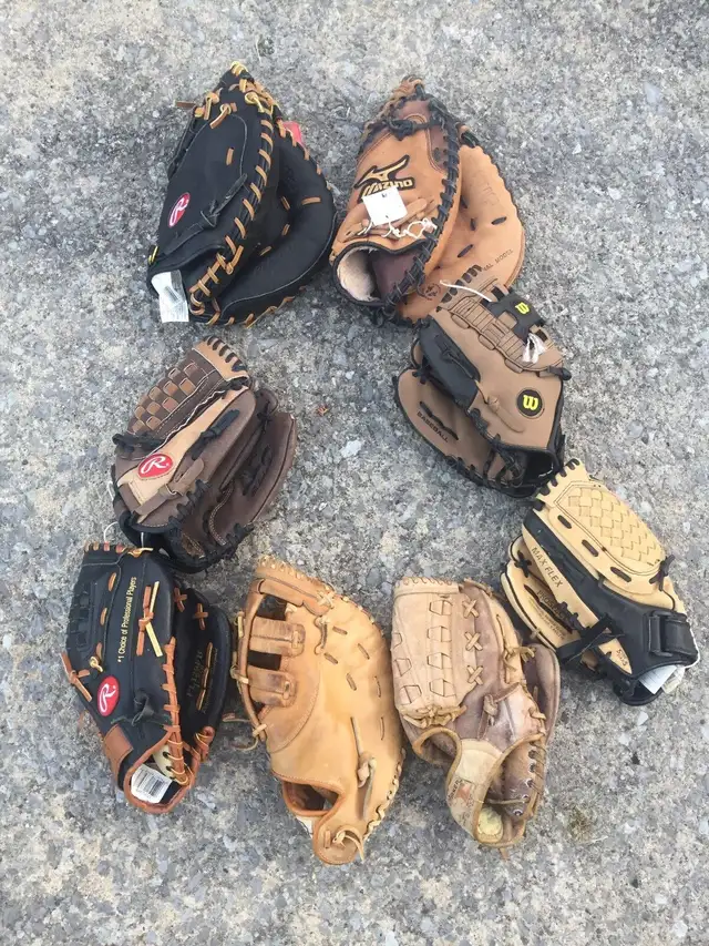 Baseball equipment for sale in Baseball & Softball in Kingston - Image 7