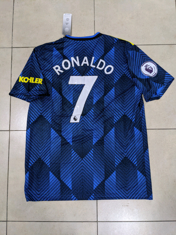 Manchester United Cristiano Ronaldo Soccer Jersey 3rd Kit 21/22 in Hobbies & Crafts in City of Toronto