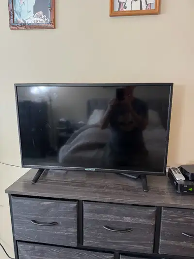 32” Sylvania Tv, View more