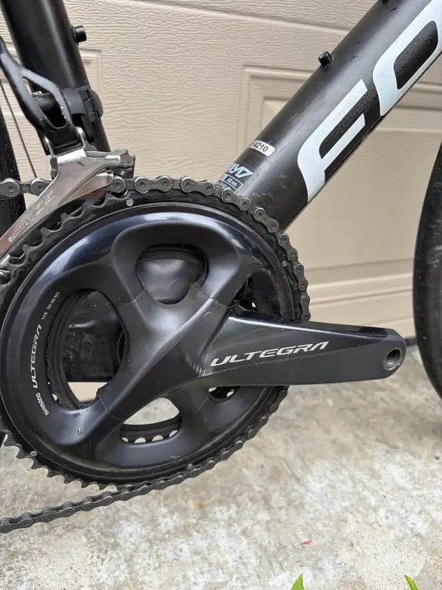 Focus Cayo Disk Full Carbon Road bike in Road in Ottawa - Image 5