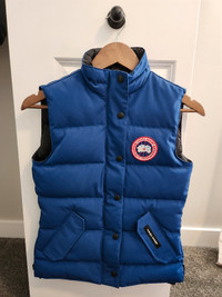 Women's Canada Goose Vest (2XS)