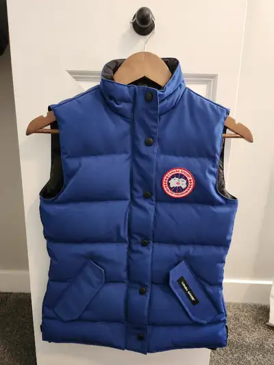 Women's Canada Goose Vest (2XS), View more