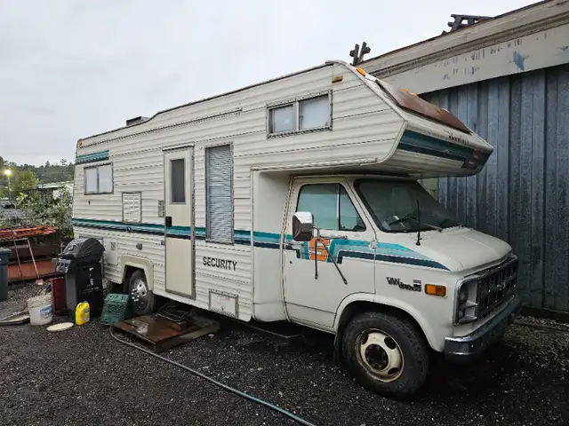 28 ft Security RV GMC motorhome $3850 in RVs & Motorhomes in Delta/Surrey/Langley - Image 3