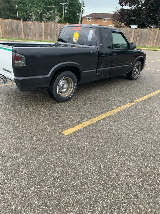 2001 gmc Sonoma SLS fleet side545693754353920008