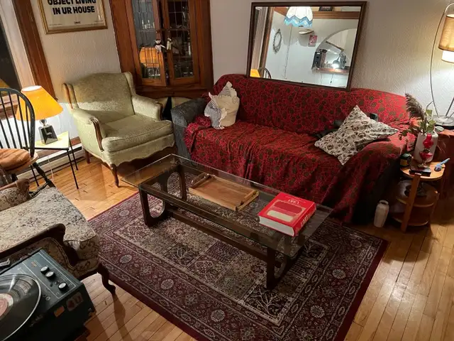 COLOCATAIRE RECHERCHÉ.E - 1ER FÉVRIER- PLATEAU EST✨