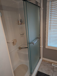 BY PASS SLIDING SHOWER DOORS