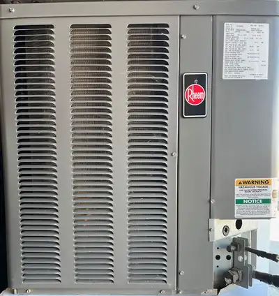 RHEEM A/C UNIT 1.5 TONS / SEER 2 SINGLE STAGE A/C SPLIT SYSTEM / FURANCE WE UPGRADED SYSTEM ASKING 4...
