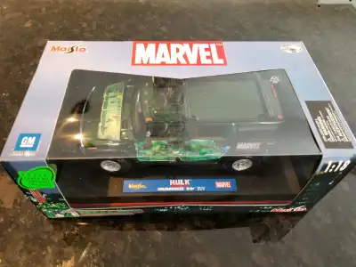BNIB Product No. 36004 Maisto Marvel Hulk 2003 Hummer H2 SUV Green
