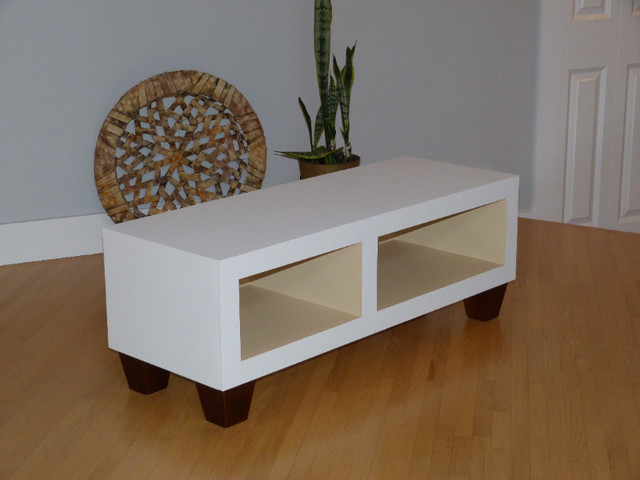 Gorgeous Refinished TV/Entertainment Console (long) in TV Tables & Entertainment Units in Calgary - Image 4