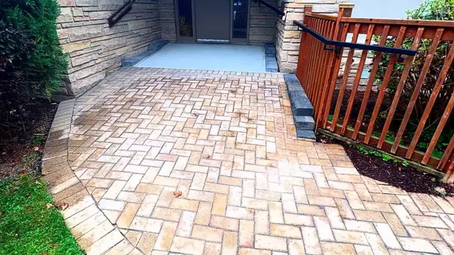 Interlock & Stone446068597740677128