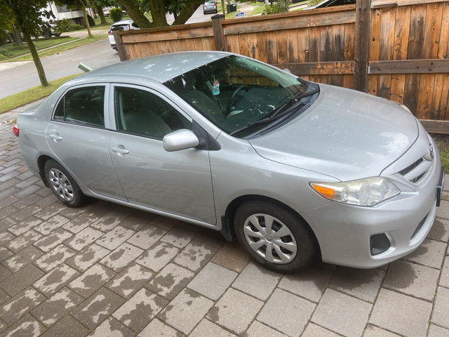 $12,999 ~~ 2013 Toyota Corolla Sedan ~~ Low 75,000 km in Cars & Trucks in London - Image 2