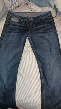 Guess women's jeans 