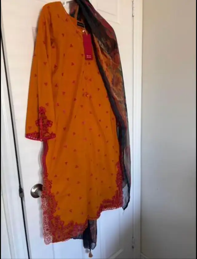 Ladies dresses size small62863733870337124
