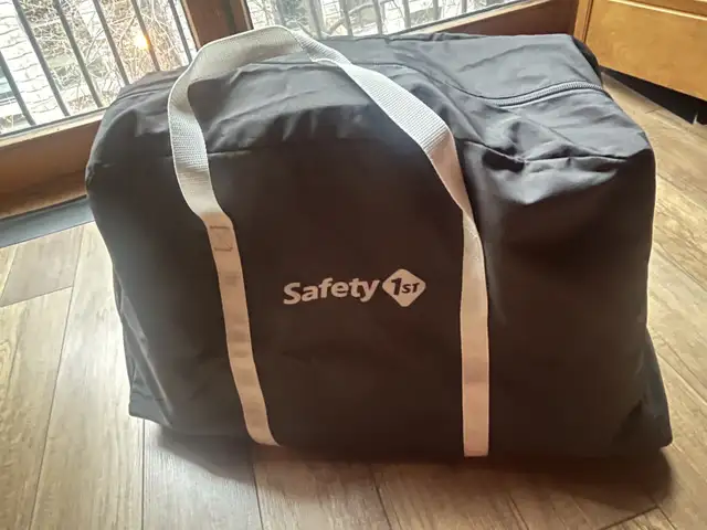 Safety 1st - Nap n Go Rocking Bassinet in Other in City of Montréal - Image 7
