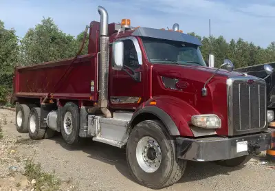 ONLY 425k KM FUEL EFFICIENT SMOOTH ENGINE AUTOMATIC TRANSMISSION GREAT CONDITION TIRES AND BRAKES IN...