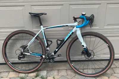 52cm Specialized Crux, Campagnolo, View more