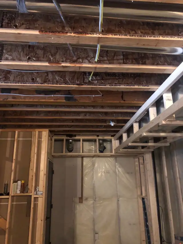 Carpenters Available to frame small jobs63009266326017122