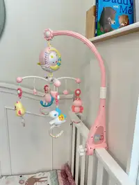 Baby musical crib mobile