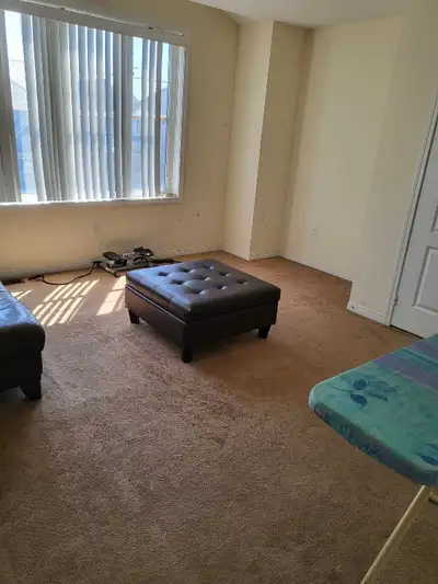 Master bed room for rent with wash room for 1 person Only $900 per month