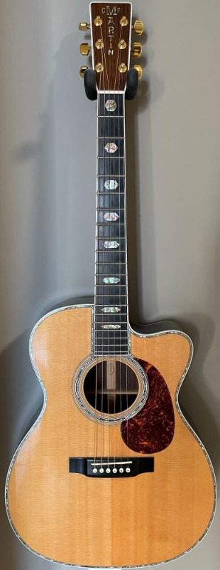 Rare Martin 000-45 cutaway acoustic guitar in Guitars in Ottawa