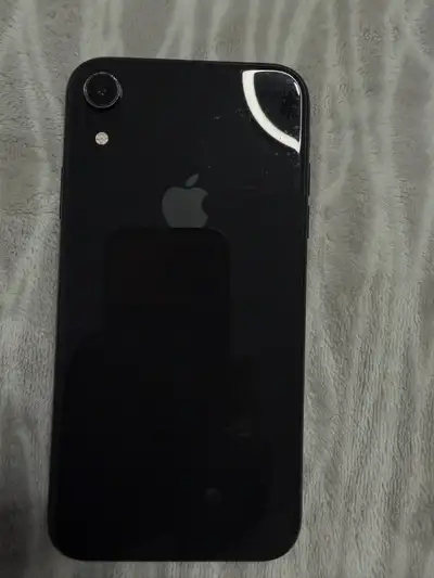Apple iPhone XR battery health capacity of 78%, 64GB