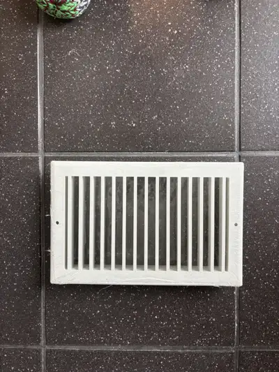 Air Vent Grill - Grill d’aération, View more