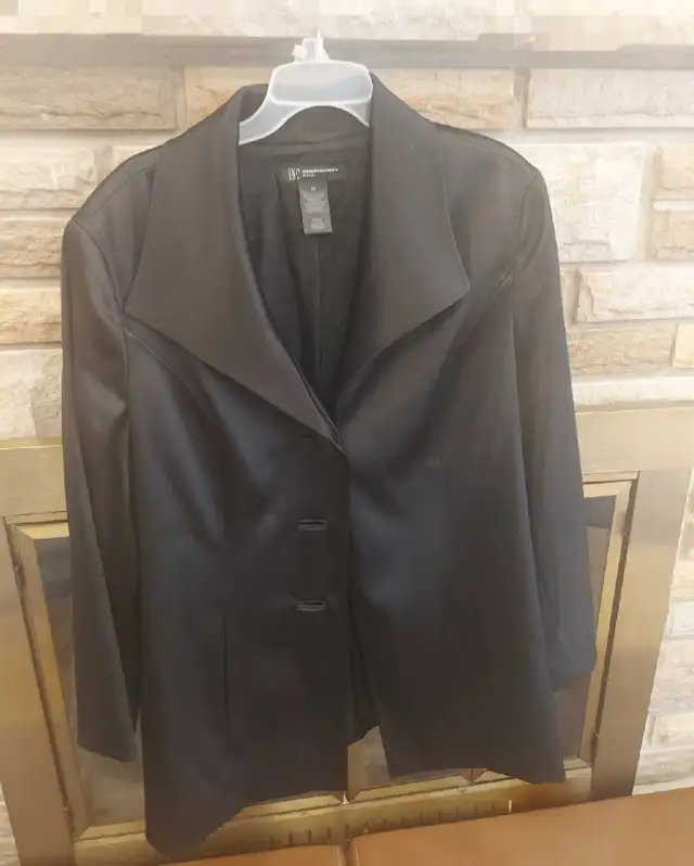 Women Black Blazer Jacket INC. - 2 XL. Business, Dressy, formal, in Women's - Tops & Outerwear in Oshawa / Durham Region - Image 2