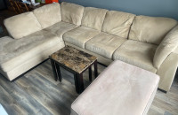 SECTIONAL COUCH WITH OTTOMAN   