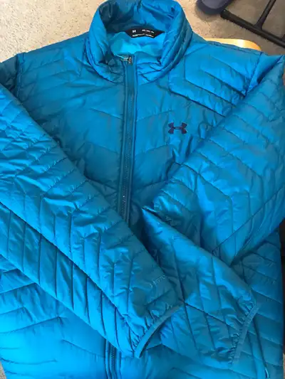 Men’s XXXL under armour light puffer coat, View more